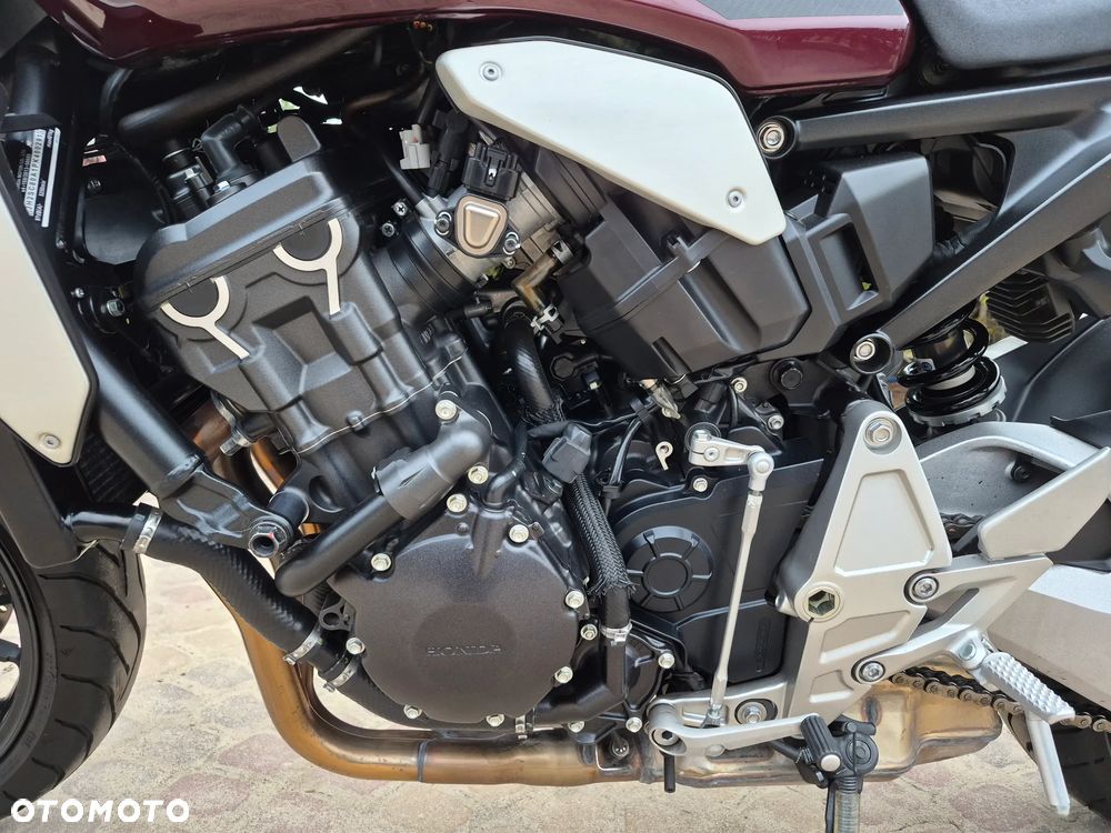 Honda CB - 6