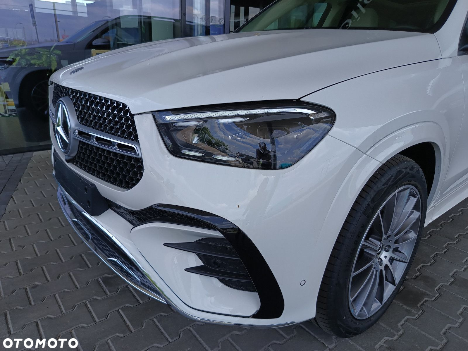 Mercedes-Benz GLE - 39