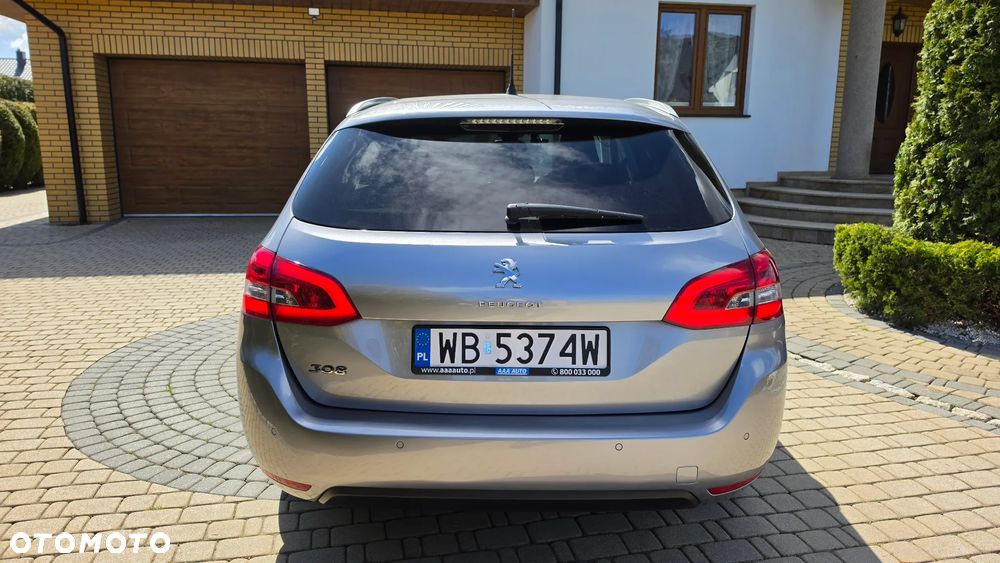 Peugeot 308 1.5 BlueHDi Allure S&S - 4