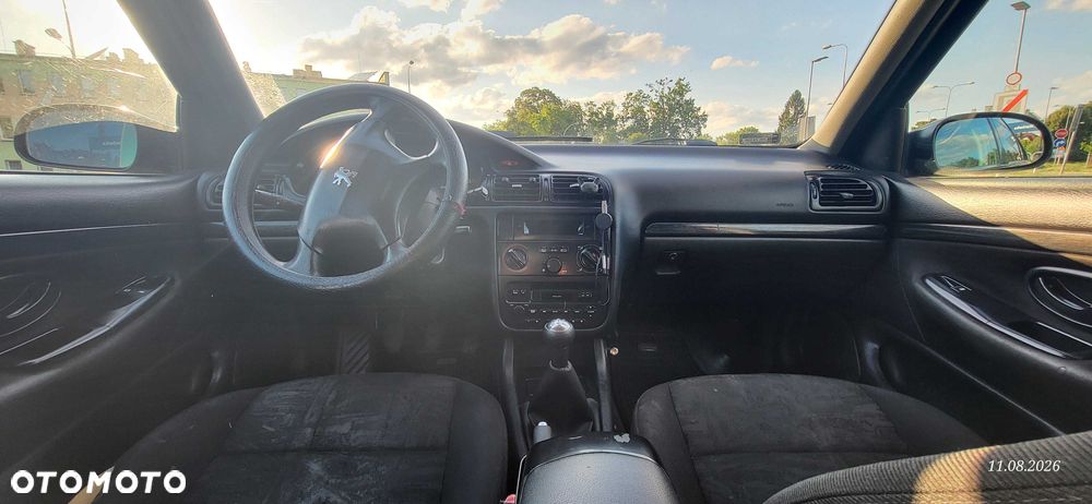 Peugeot 406 - 8