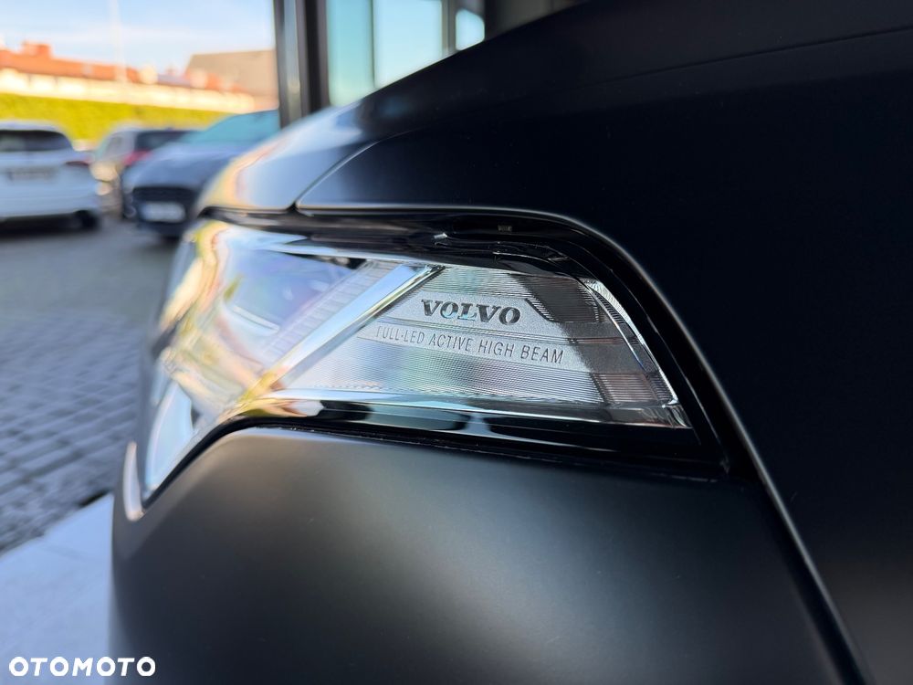 Volvo XC 90 B5 D AWD Inscription - 8