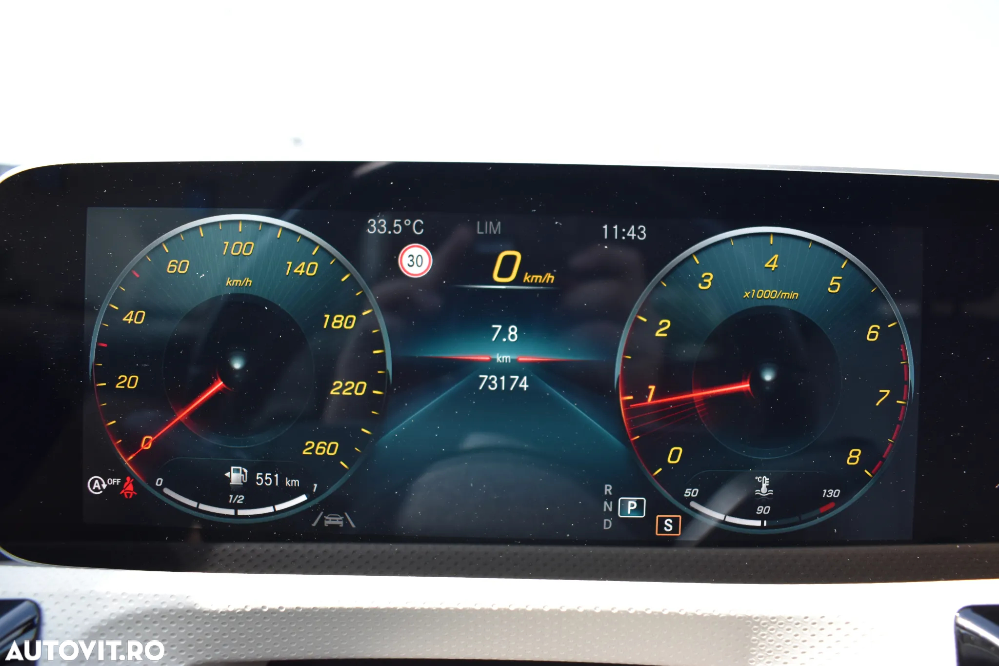 Mercedes-Benz A 180 7G-DCT Advanced Progressive - 16