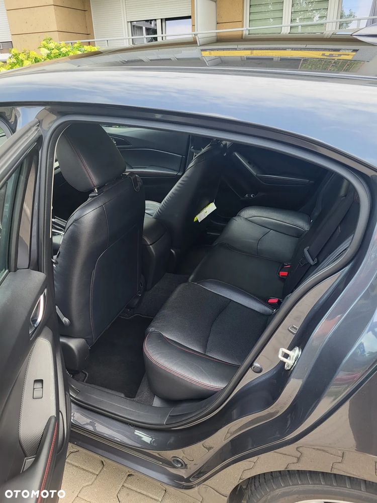 Mazda 3 - 12