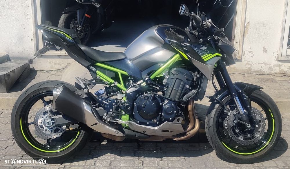 Kawasaki Z 900 - 3