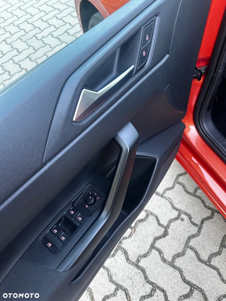 Volkswagen Polo 1.0 SOUND - 22