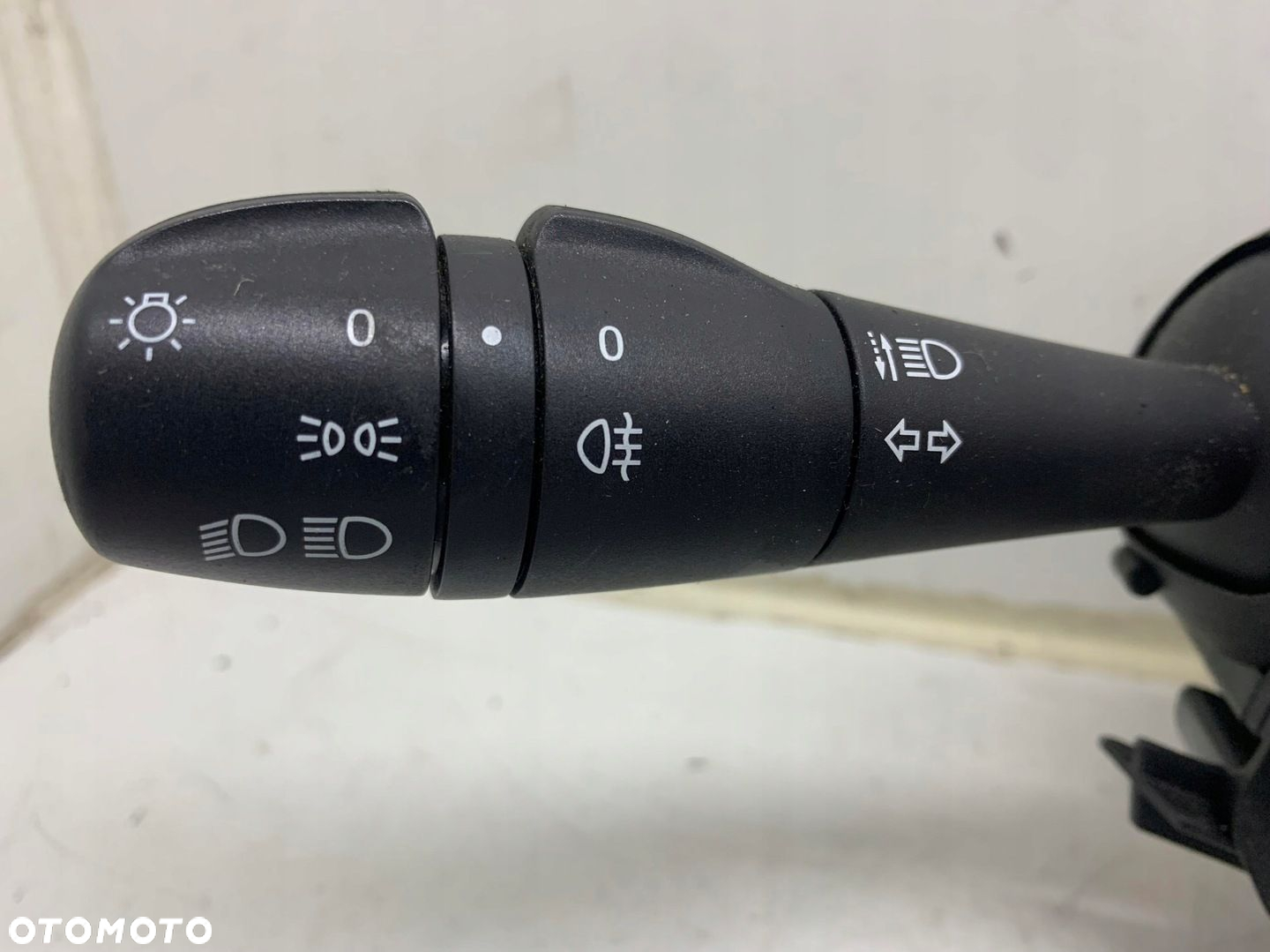 PRZEŁĄCZNIK ZESPOLONY MANETKA TAŚMA 255675914R RENAULT CLIO IV 12-16 - 2