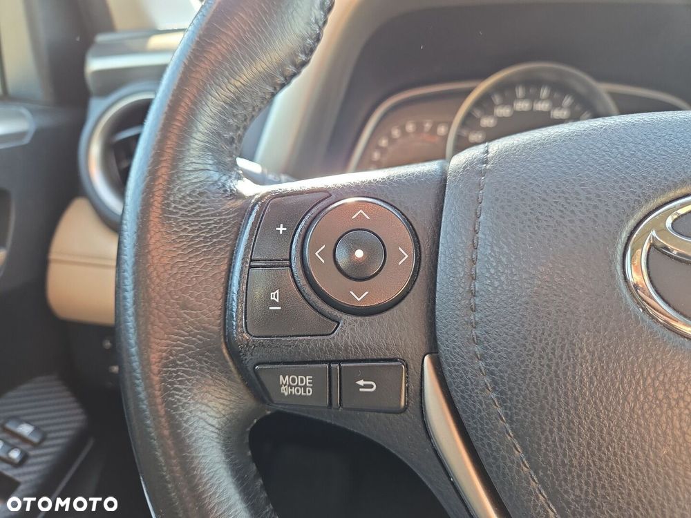 Toyota RAV4 2.0 Premium 4x4 MS - 24