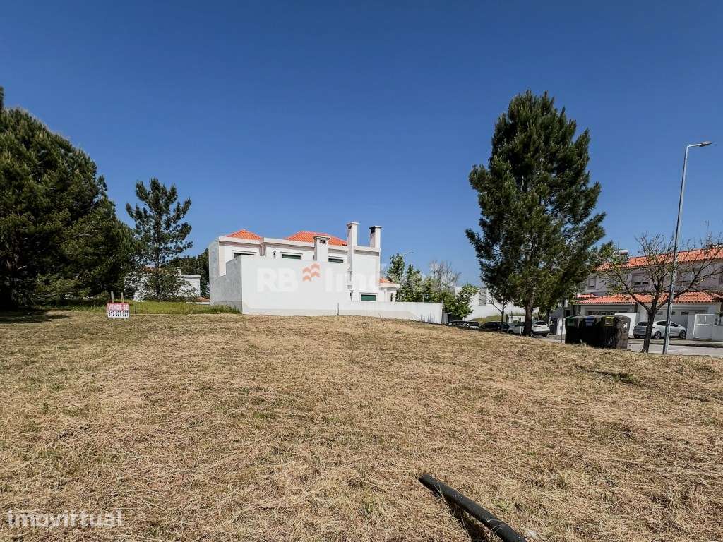 Lote para Construção de Moradia, na Urbanização Casal Vidigal, no E... - Grande imagem: 4/19