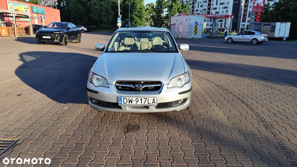 Subaru Legacy - 3