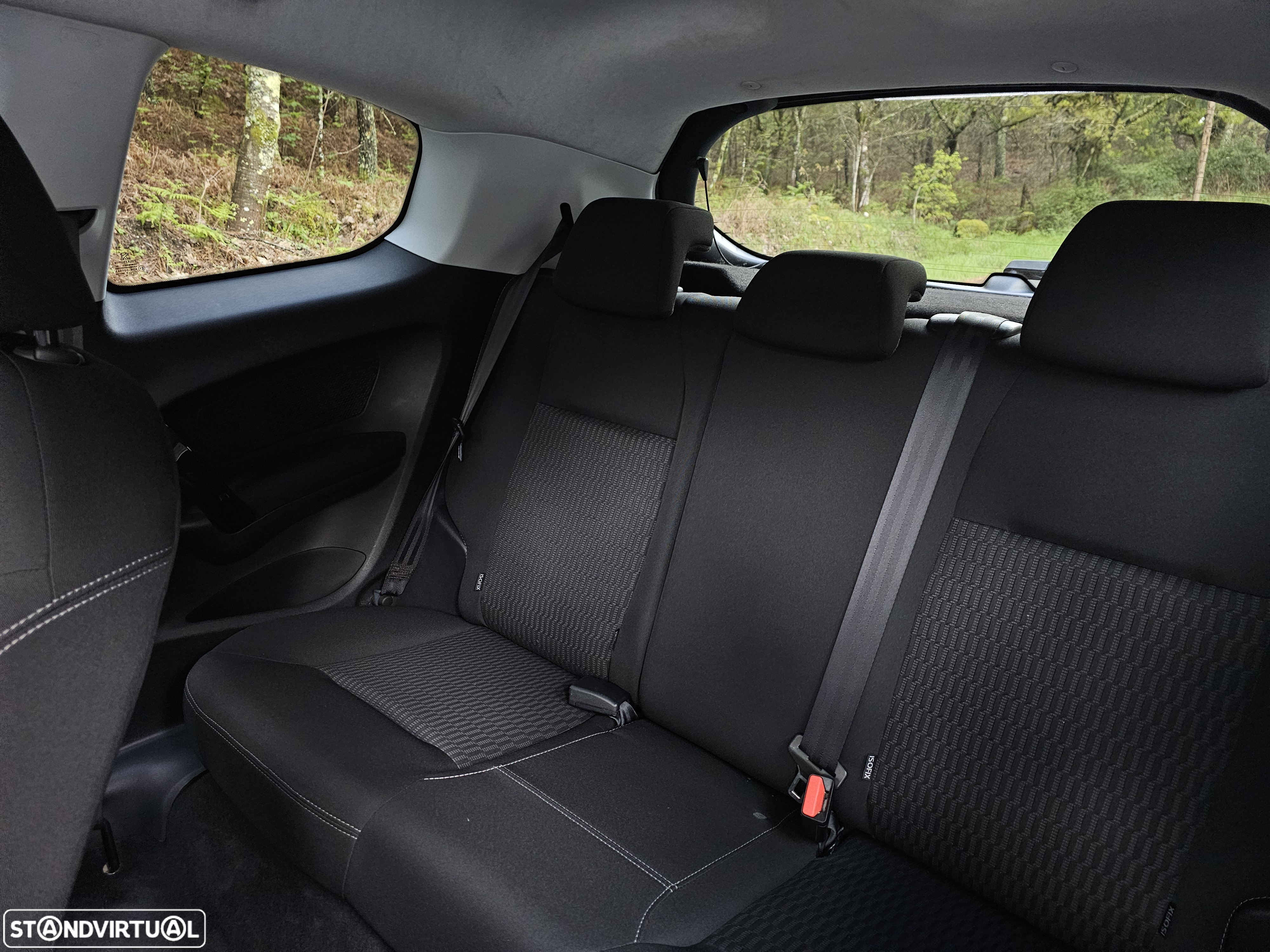 Peugeot 208 e-HDi 92 Stop&Start Allure - 16