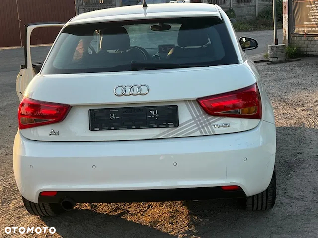 Audi A1 1.2 TFSI Attraction - 5