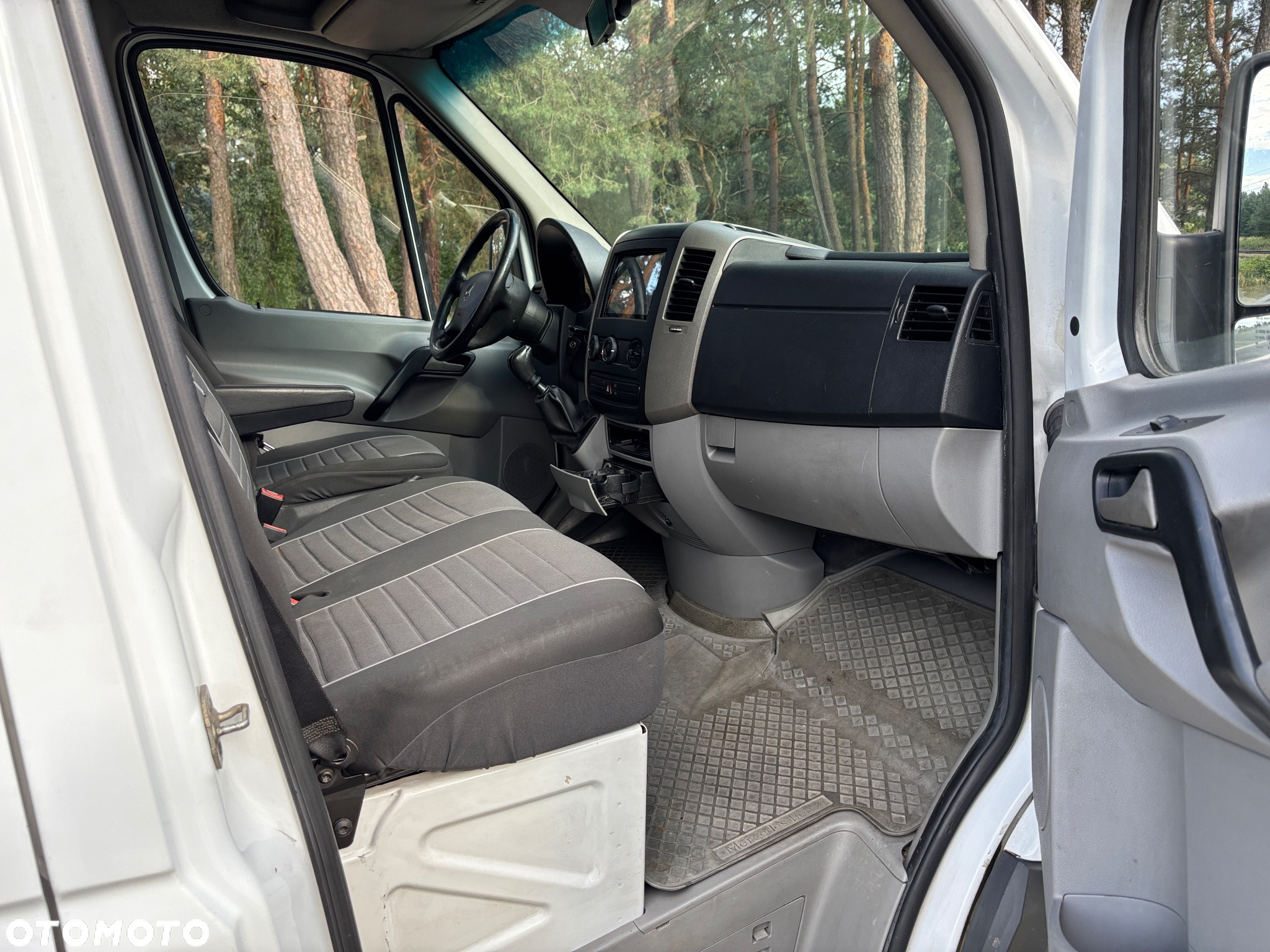 Mercedes-Benz sprinter - 8