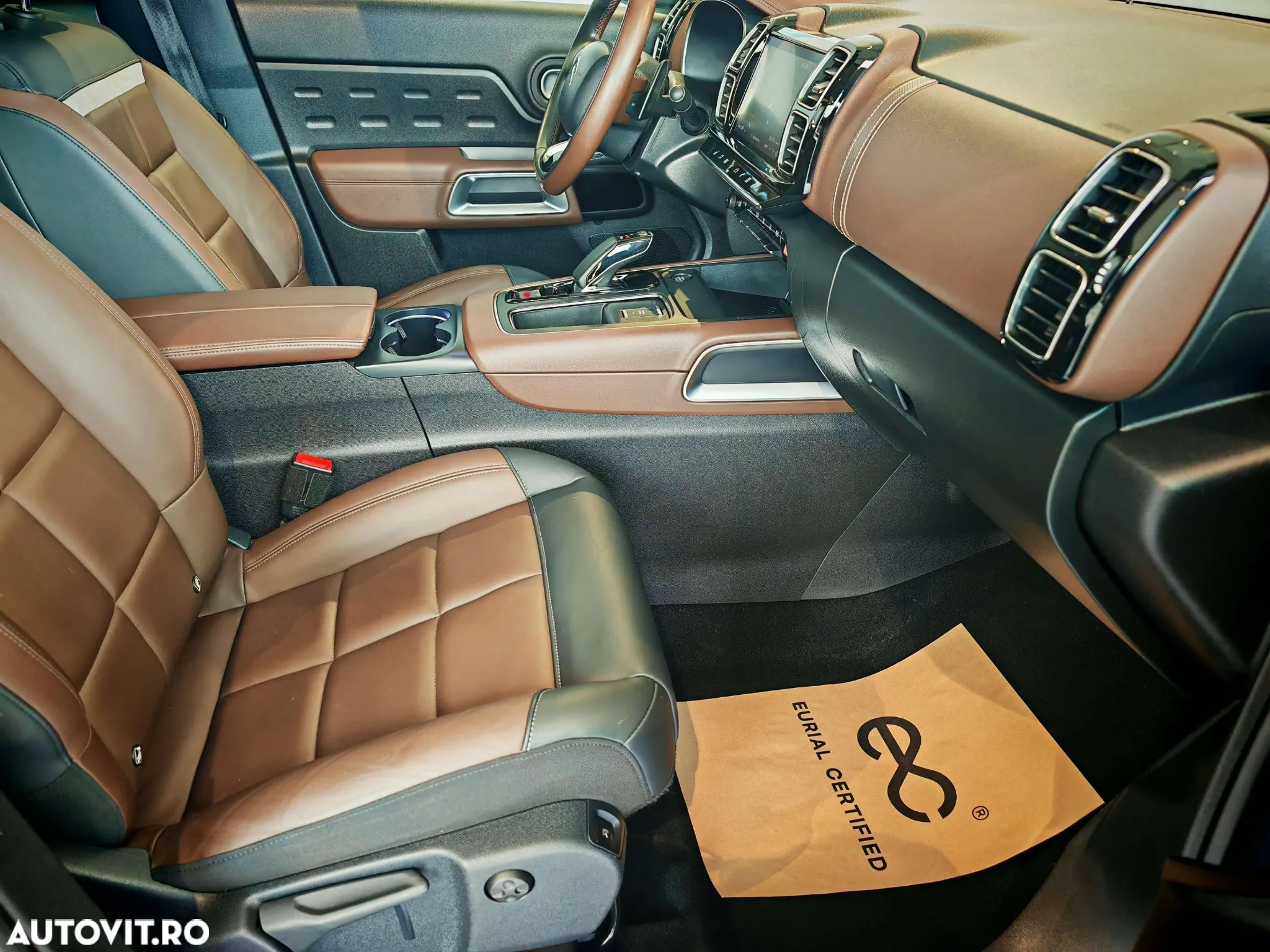 Citroën C5 Aircross Hybrid 225 e.EAT8 SHINE PACK - 12