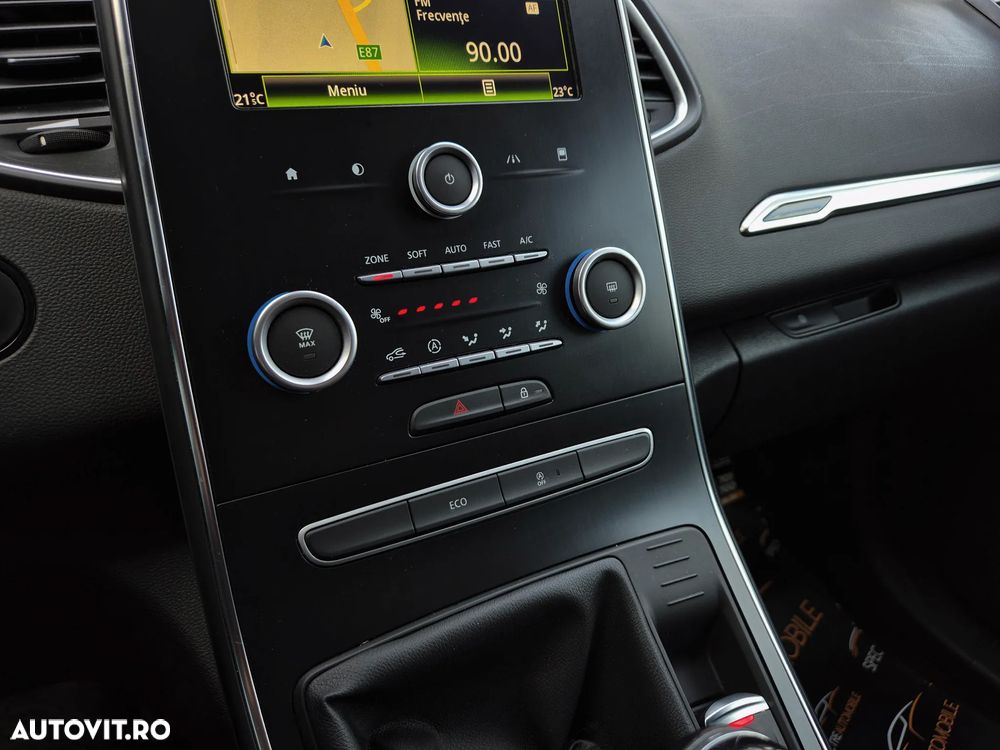 Renault Grand Scenic ENERGY TCe 140 LIMITED - 33