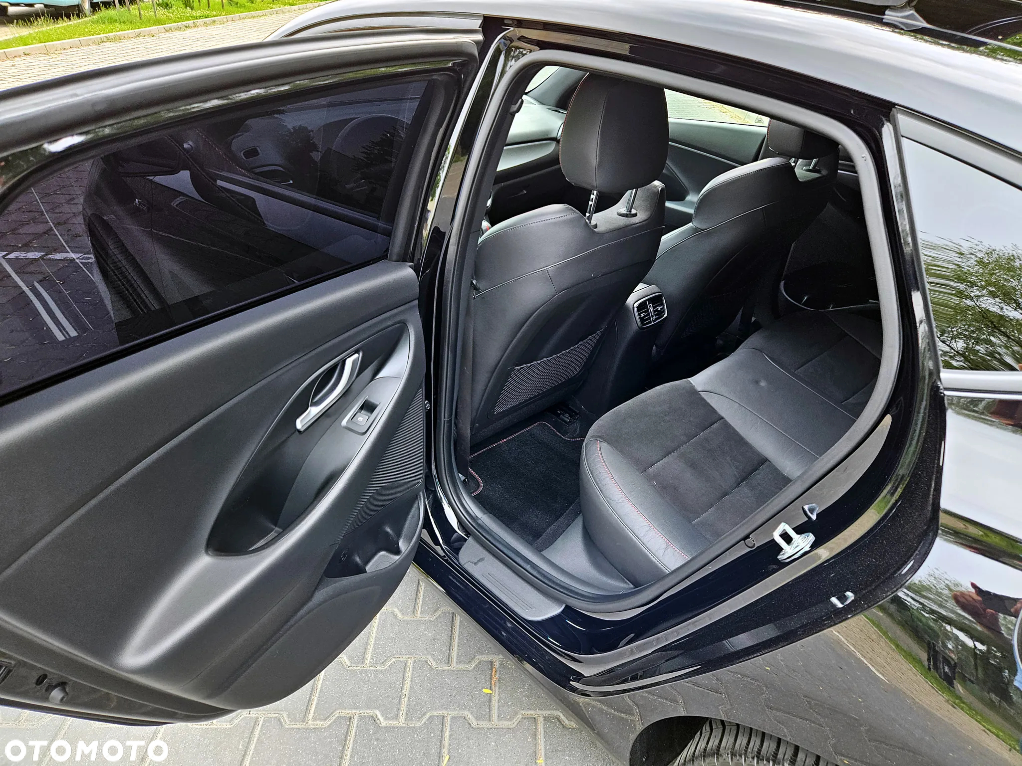 Hyundai i30 1.5 T-GDI Fastback 48V-Hybrid DCT N-Line - 23