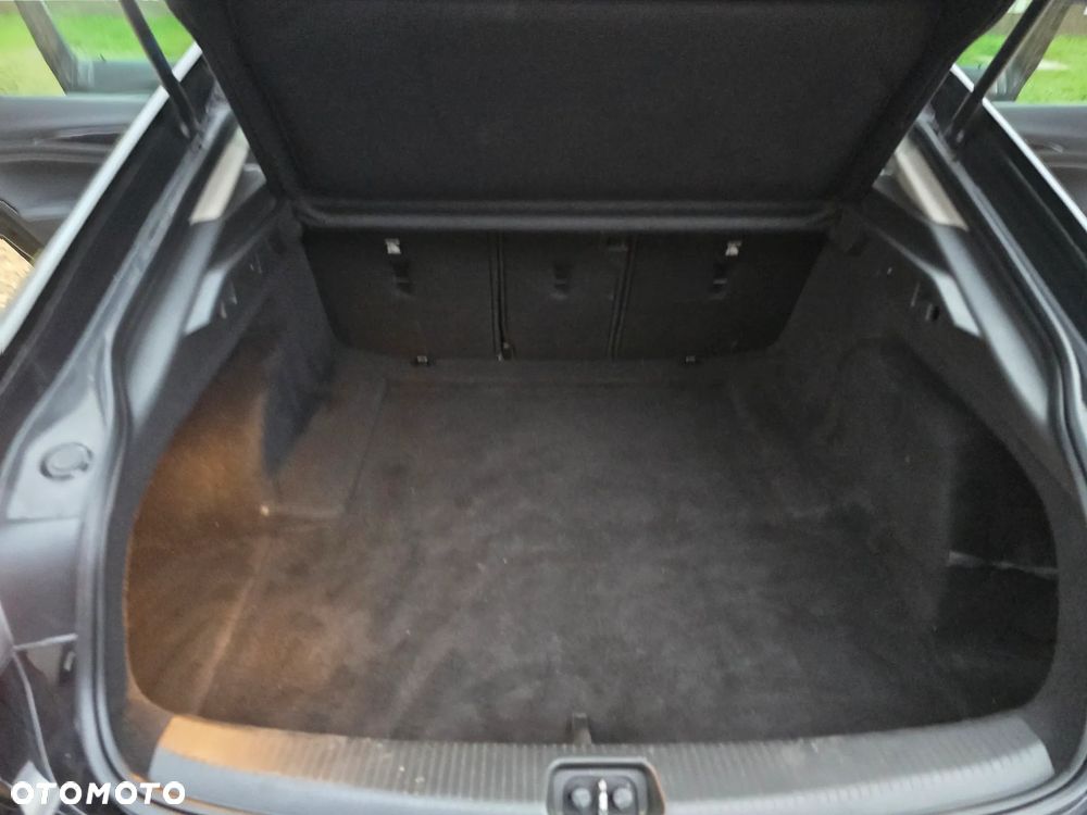 Opel Insignia 2.0 CDTI 4x4 GSi S&S - 19