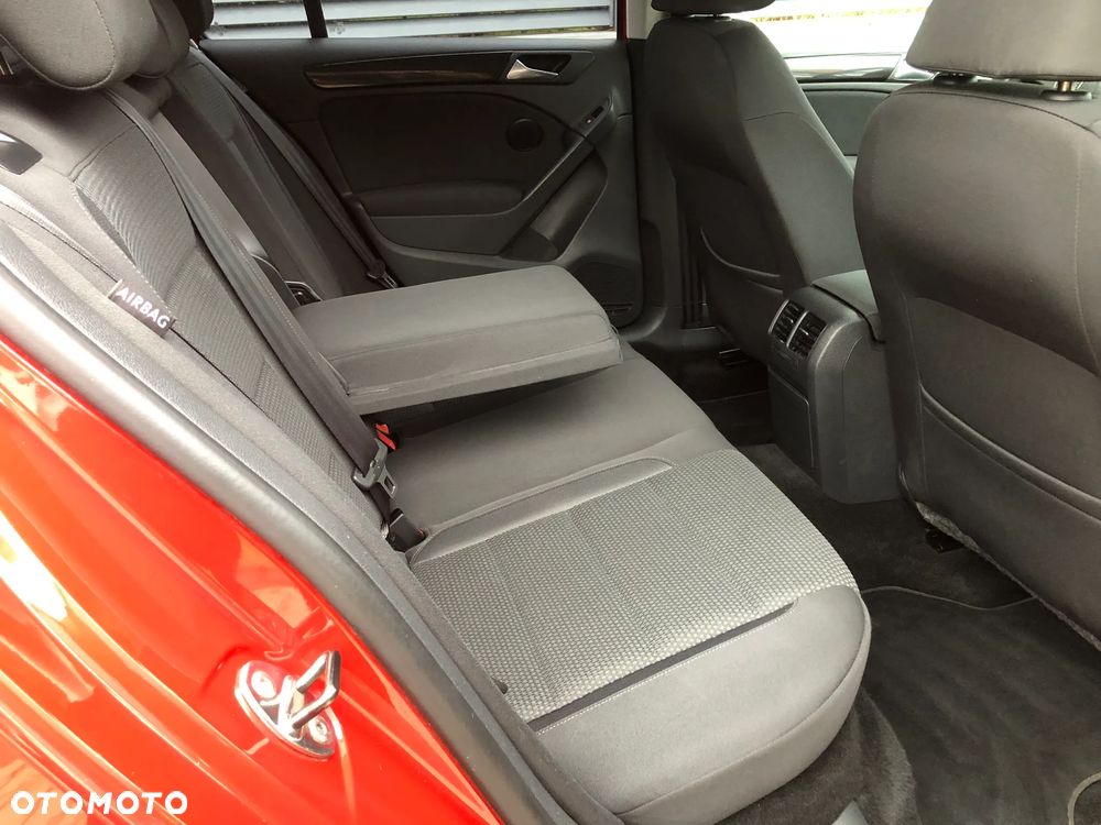 Volkswagen Golf 1.4 TSI United - 29