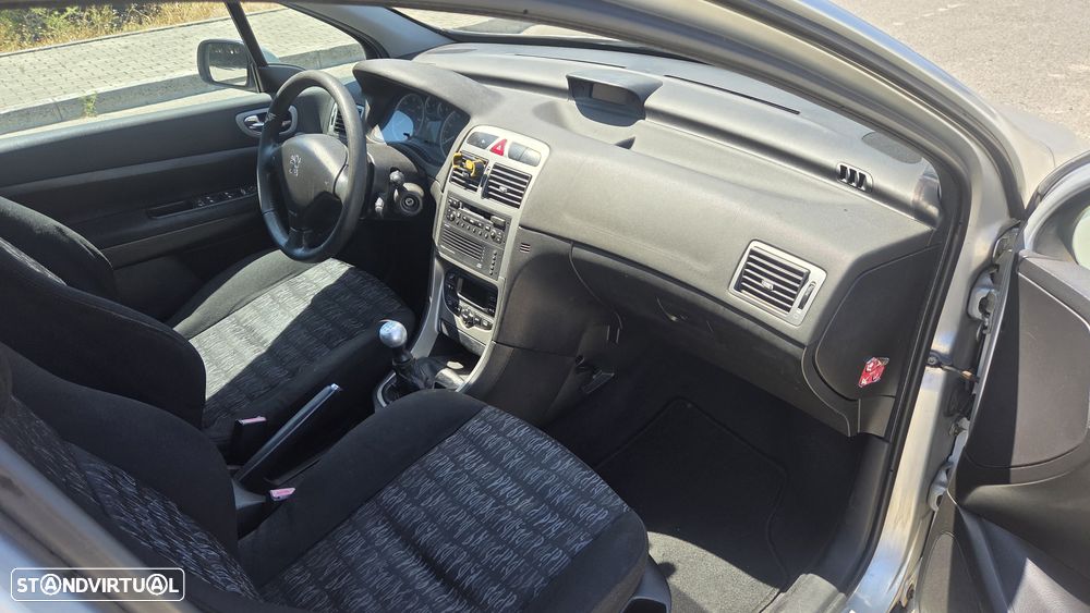 Peugeot 307 1.4 HDi XR - 9