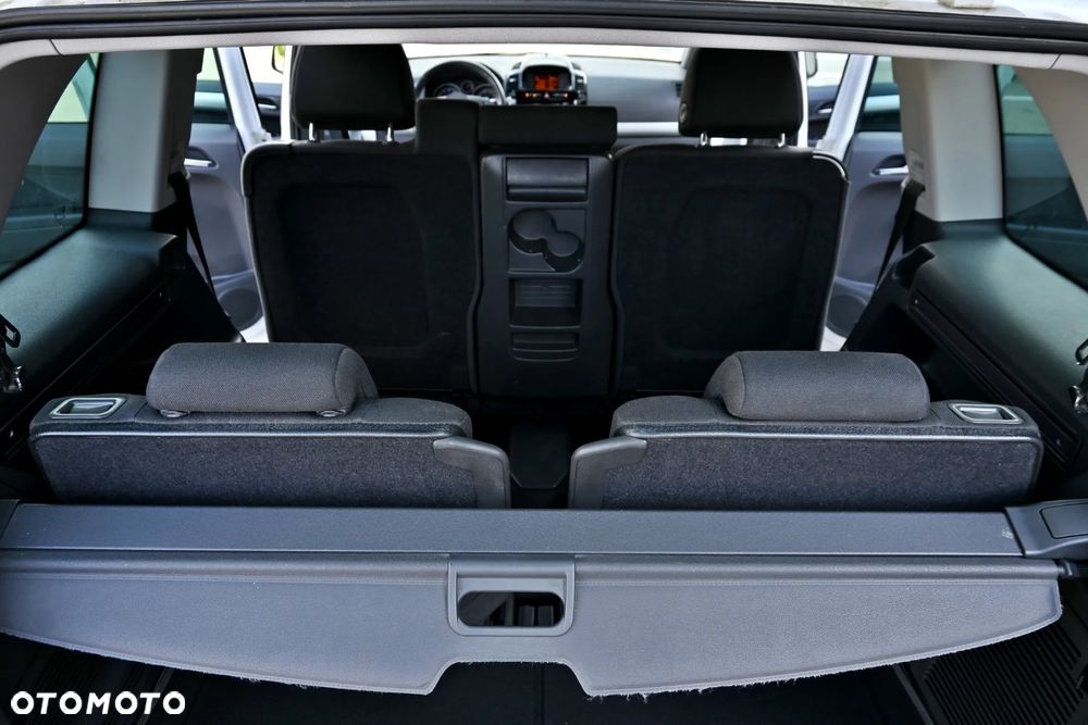 Opel Zafira 1.8 Cosmo - 35