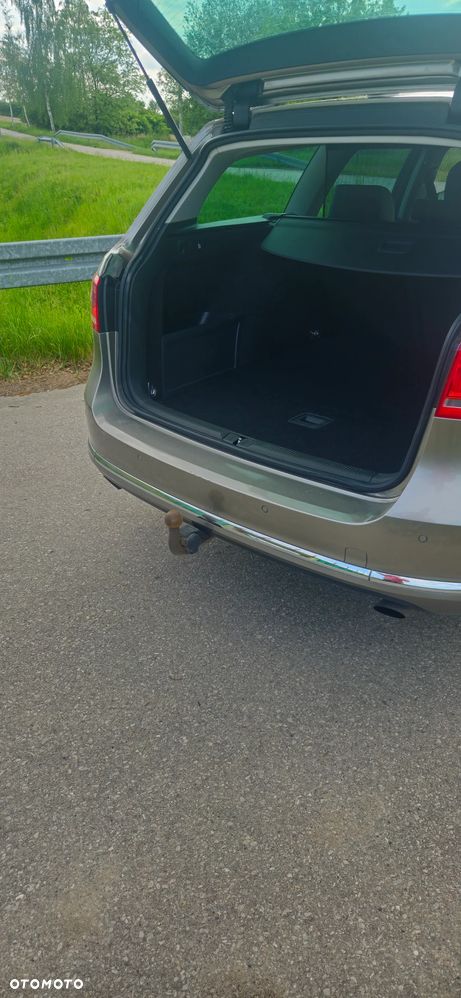 Volkswagen Passat 2.0 TDI 4Mot Highline DSG - 12