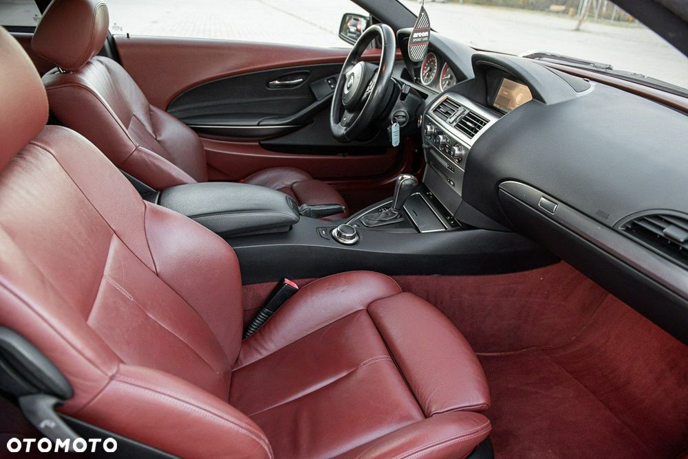 BMW Seria 6 630 i - 8