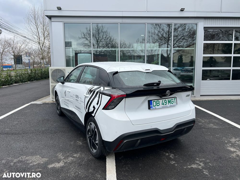 MG MG4 EV 51 kWh Explore - 3