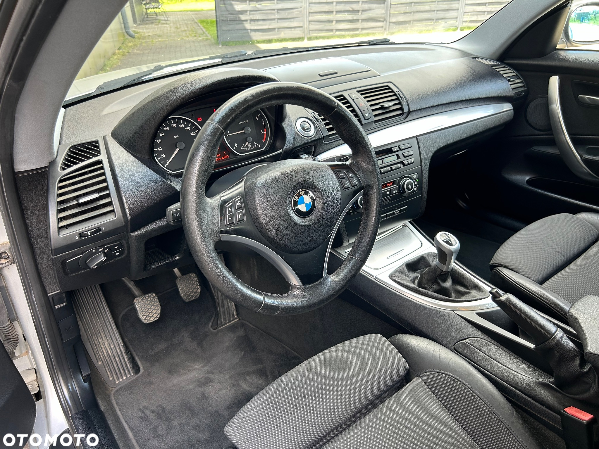 BMW Seria 1 118d Sport Line - 5