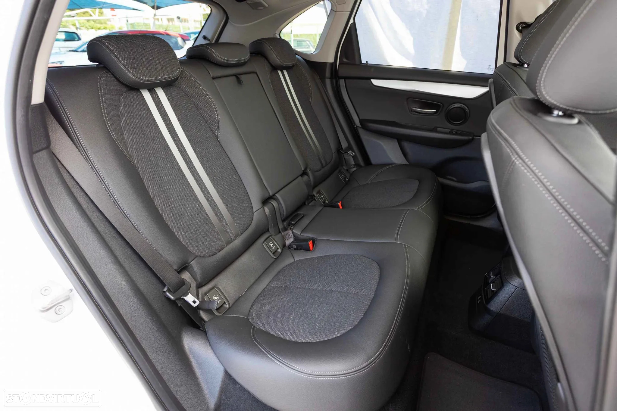 BMW 225xe Active Tourer Advantage - 34