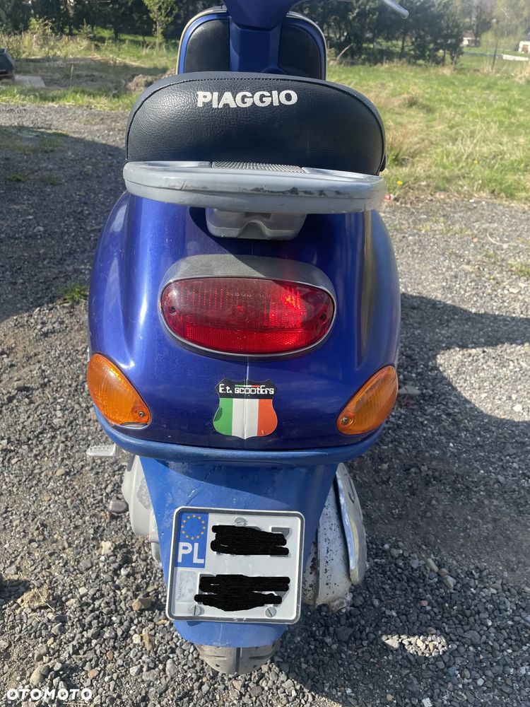 Piaggio Vespa - 4