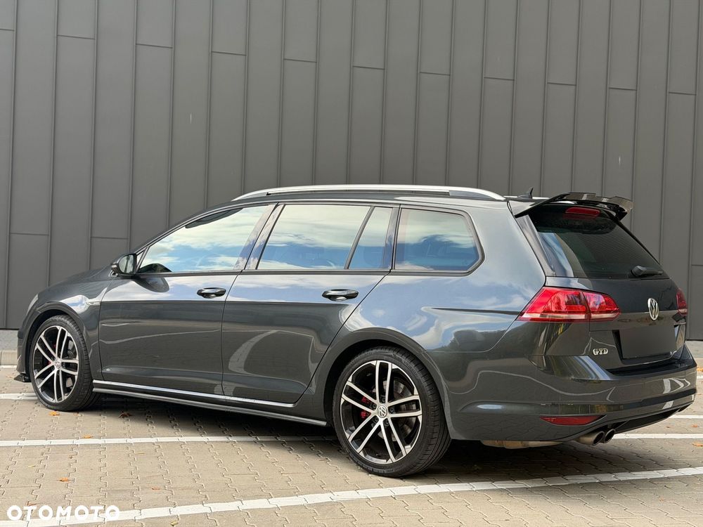 Volkswagen Golf GTD 2.0 TDI SCR DSG - 10