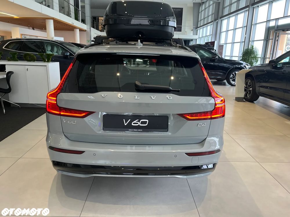 Volvo V60 B4 B Plus Dark - 6