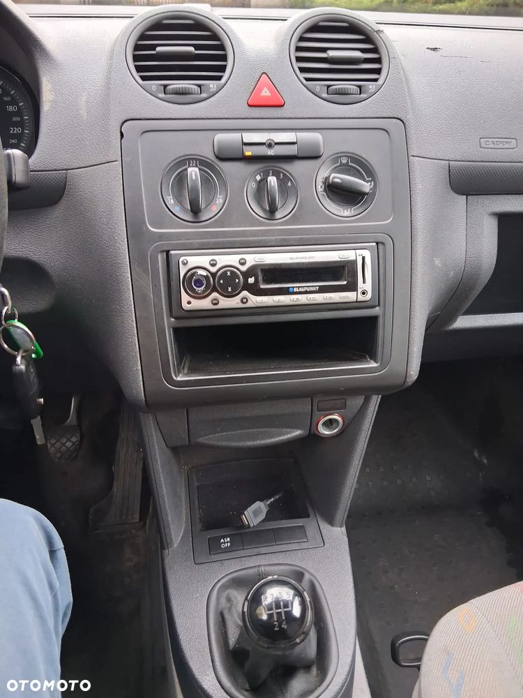 Volkswagen Caddy - 15