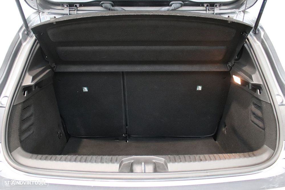 Renault Clio 1.0 TCe Evolution - 24