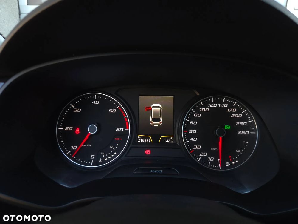 Seat Leon 2.0 TDI DPF Start&Stop DSG FR - 25