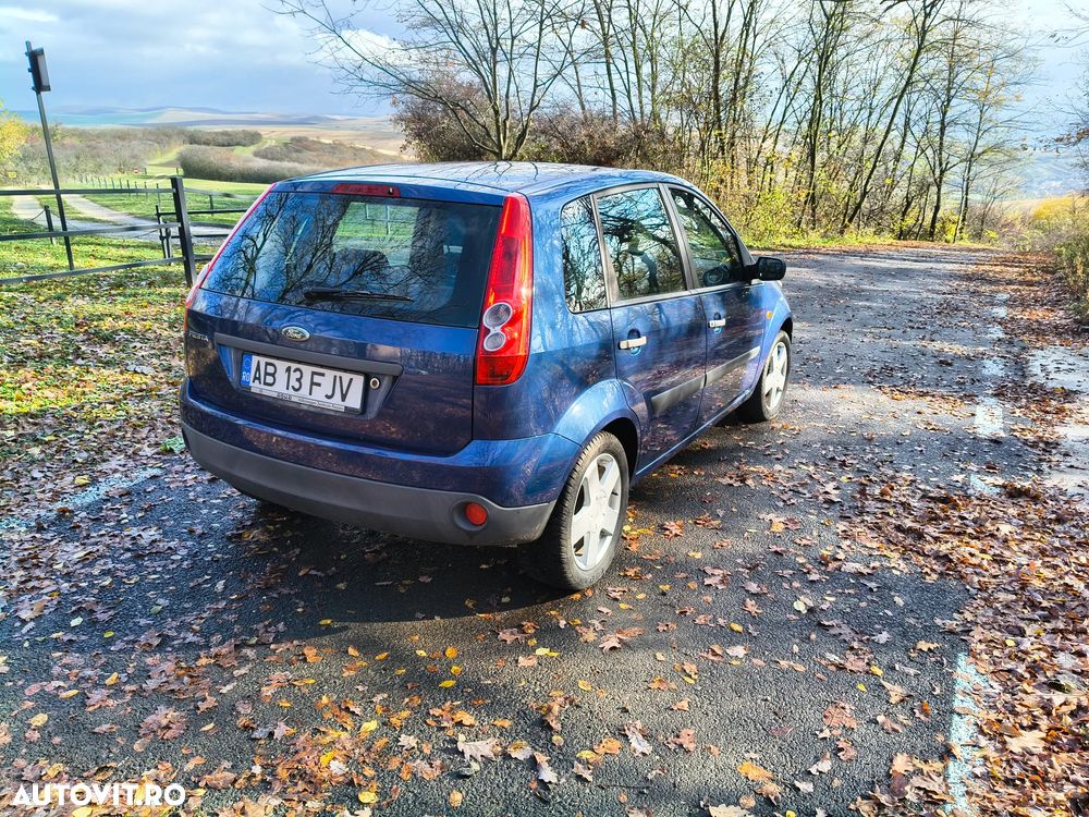 Ford Fiesta 1.4 Blues - 4