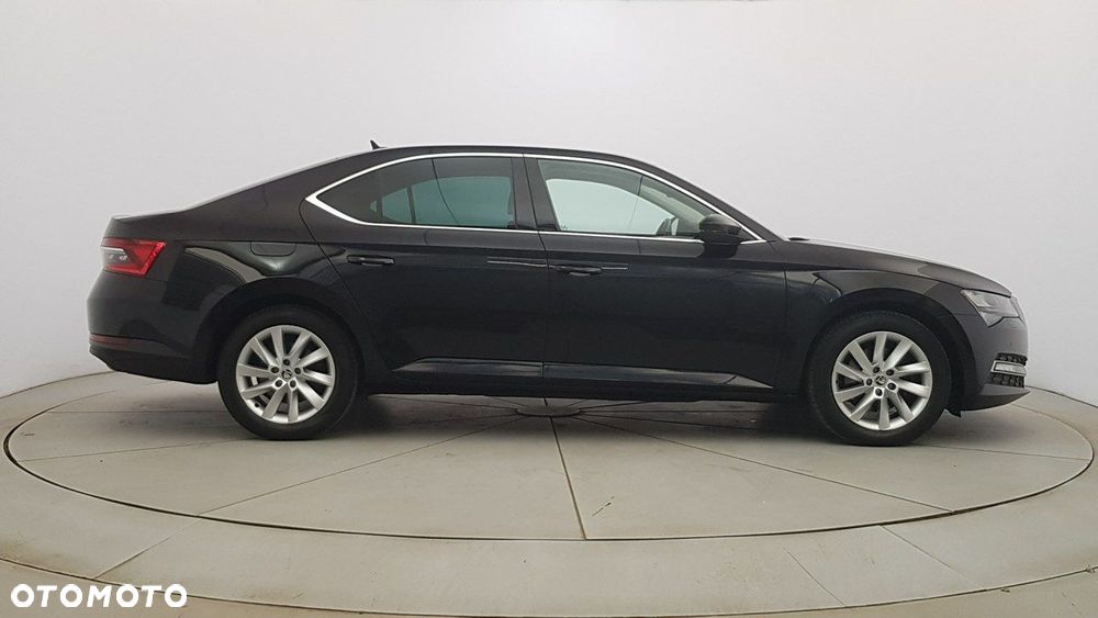 Skoda Superb - 8