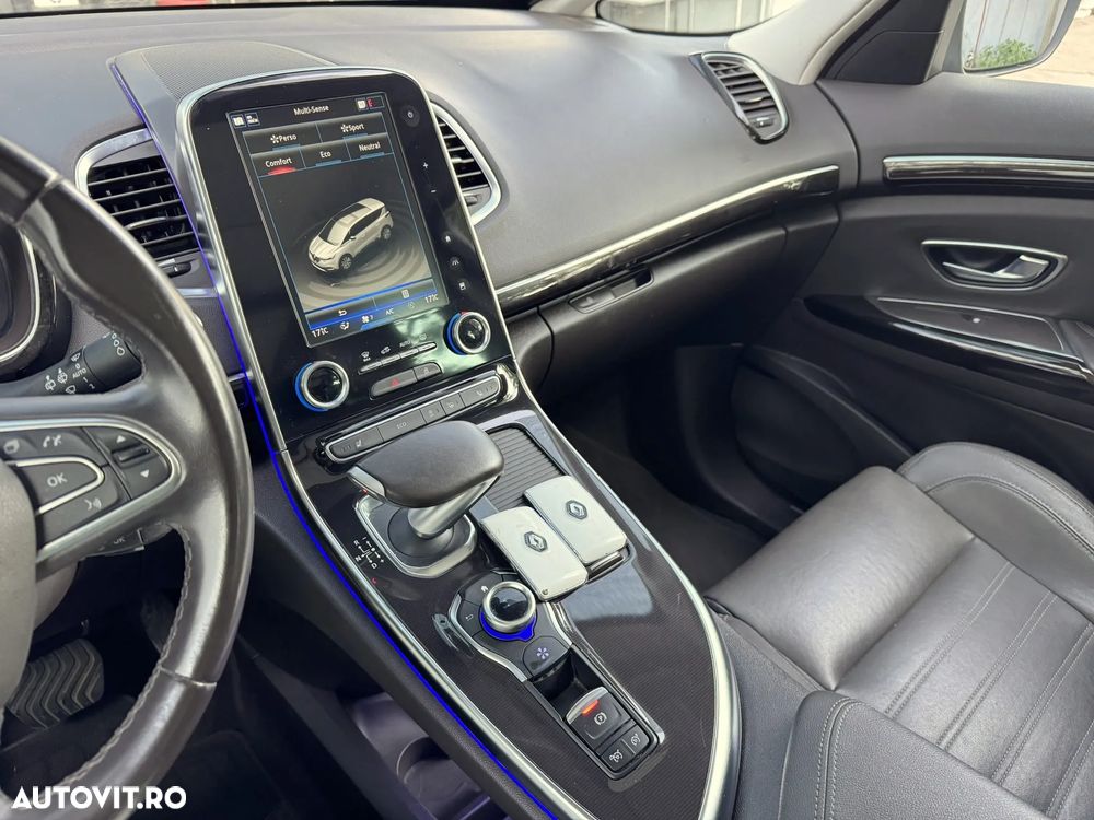 Renault Espace BLUE dCi 160 EDC BUSINESS EDITION - 37