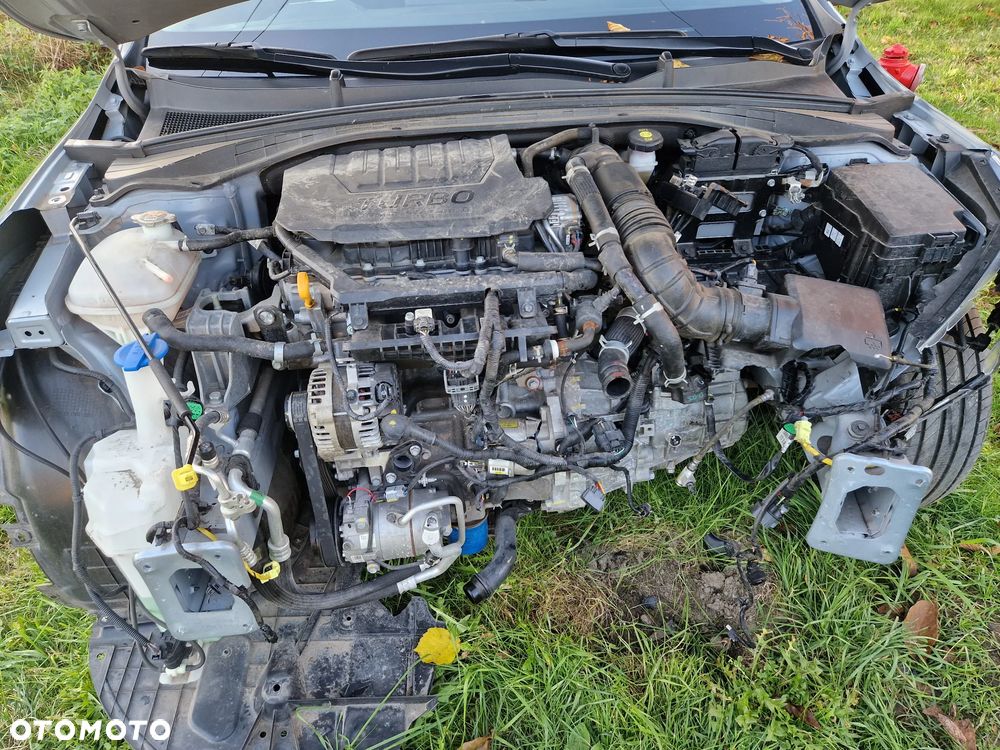 Kia Ceed - 10