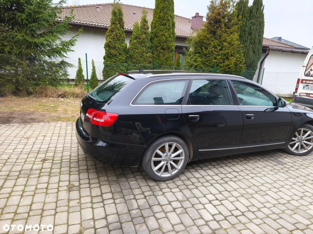 Audi A6 Avant - 11