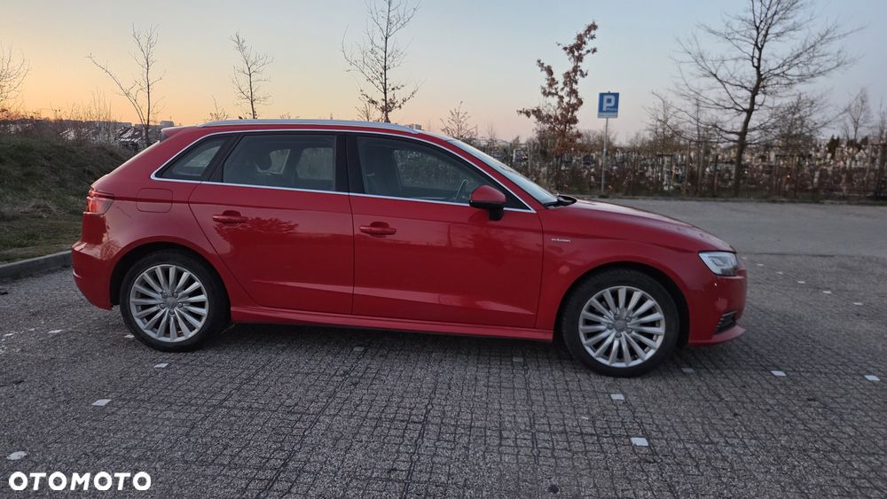 Audi A3 Sportback 1.4 TFSI e-tron S tronic - 6