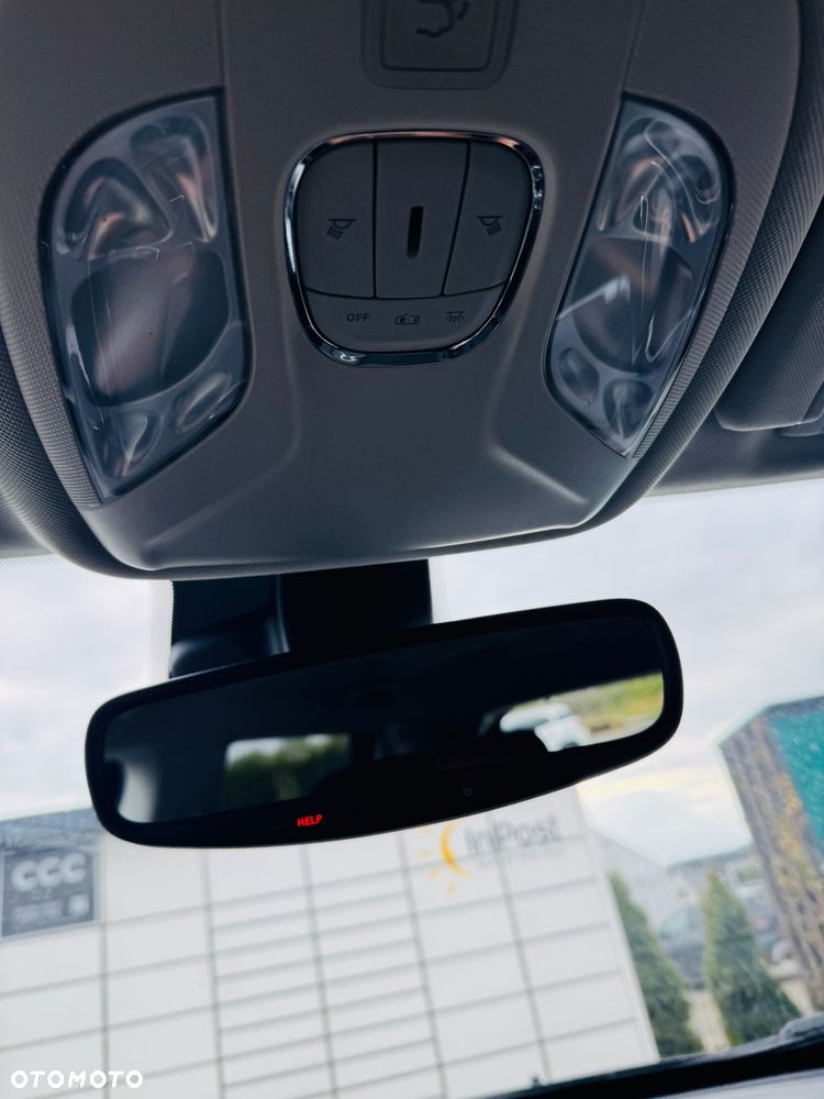 Jeep Compass - 35