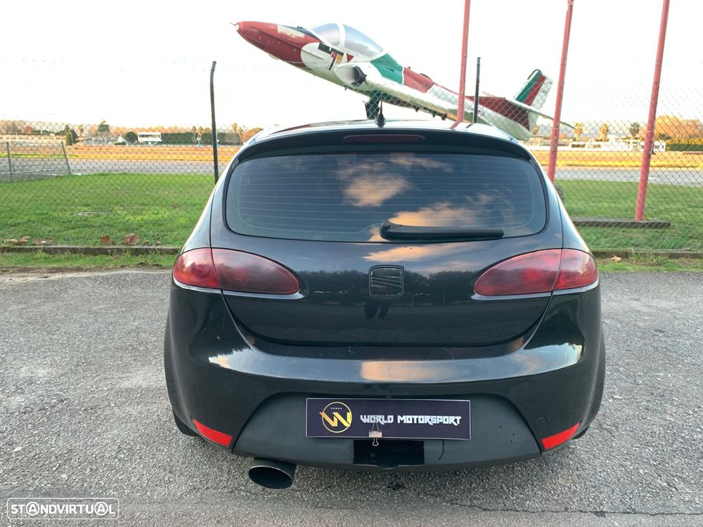 SEAT Leon 2.0 TDI FR DPF - 28