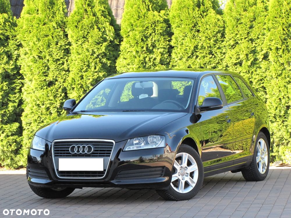 Audi A3 Sportback 1.6 Ambiente - 22
