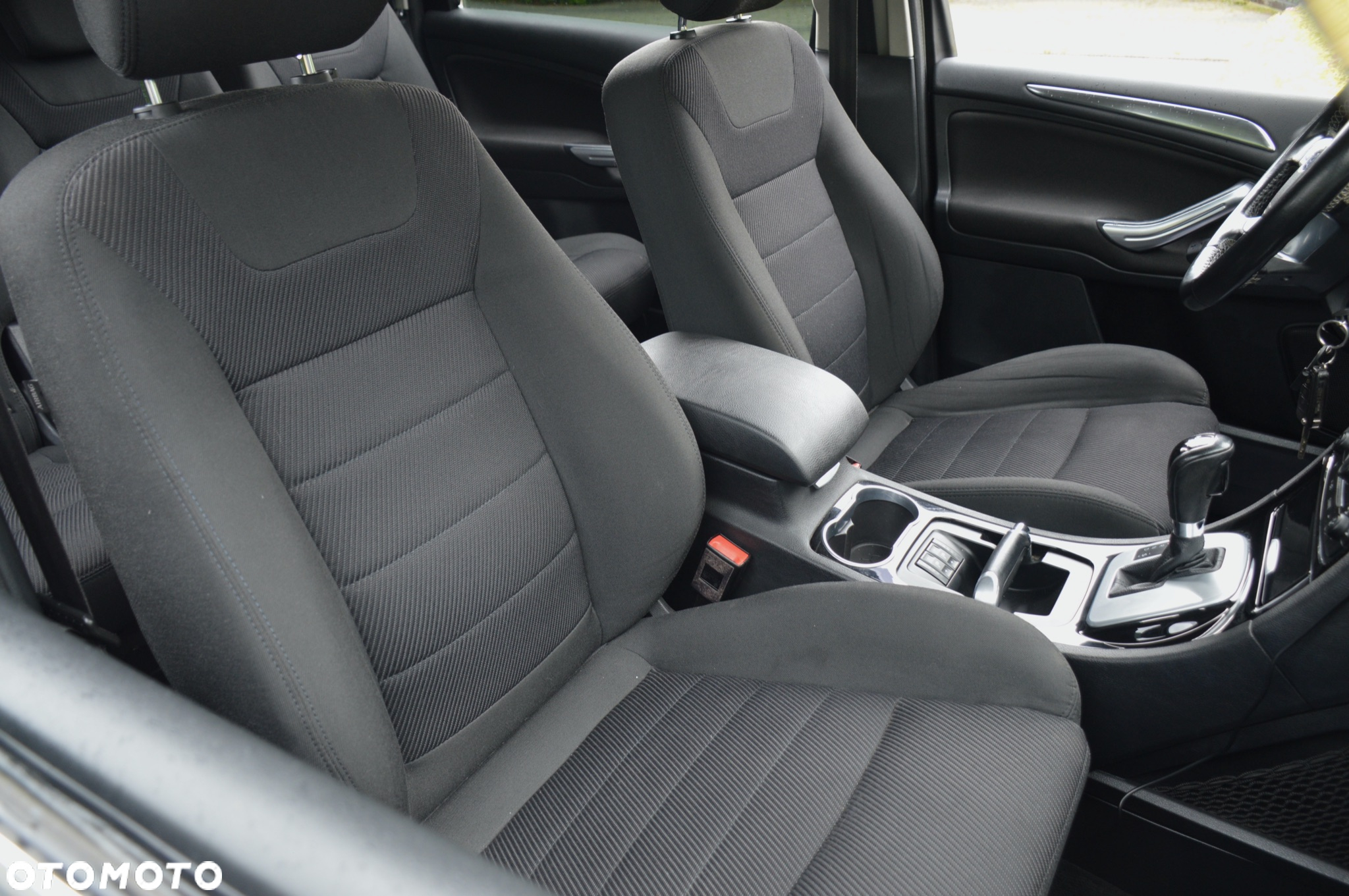 Ford Galaxy 2.0 TDCi Platinium X (Ghia) MPS6 - 30