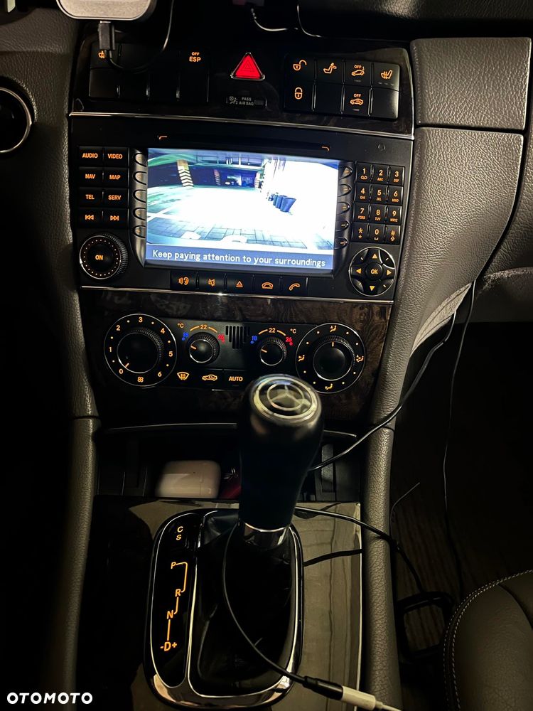 Mercedes-Benz CLK - 18
