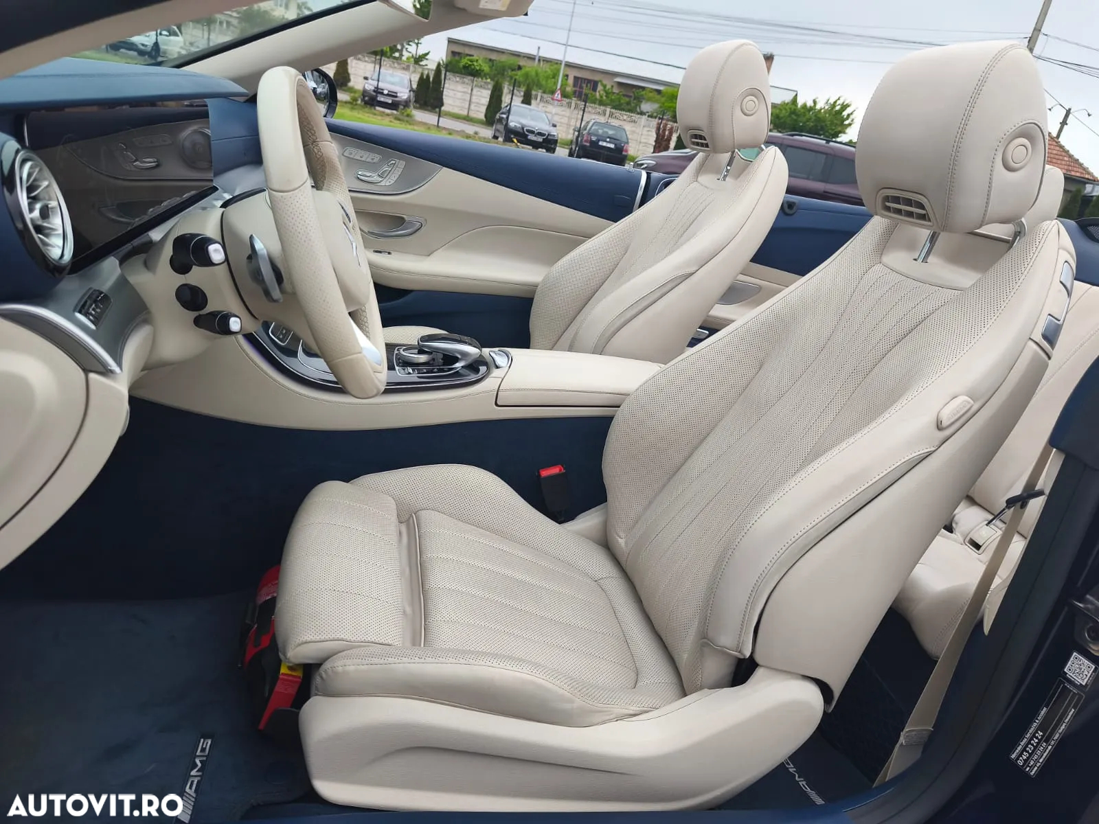 Mercedes-Benz E 400 4MATIC Cabrio - 22