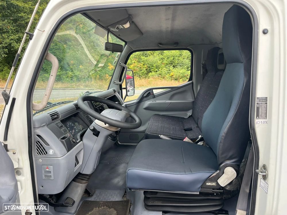 Mitsubishi Fuso Canter | 3.0 Diesel | 3 Lug. - 9
