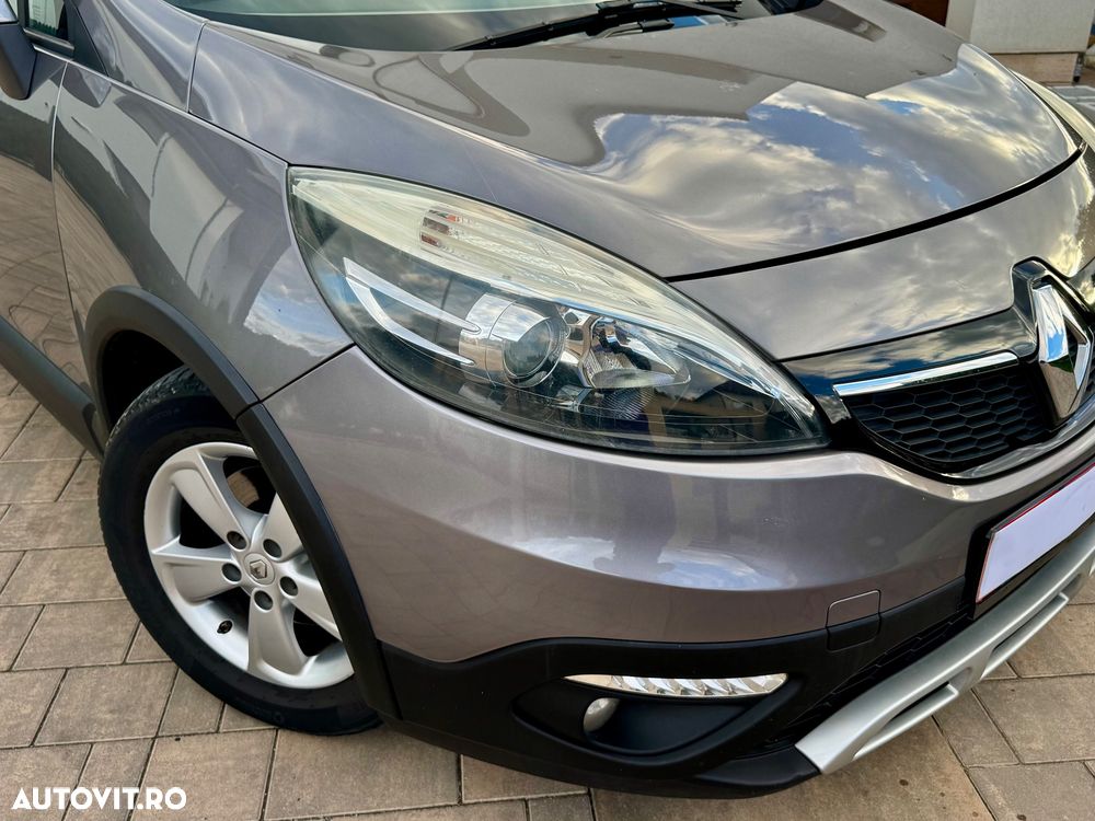 Renault Scenic - 11