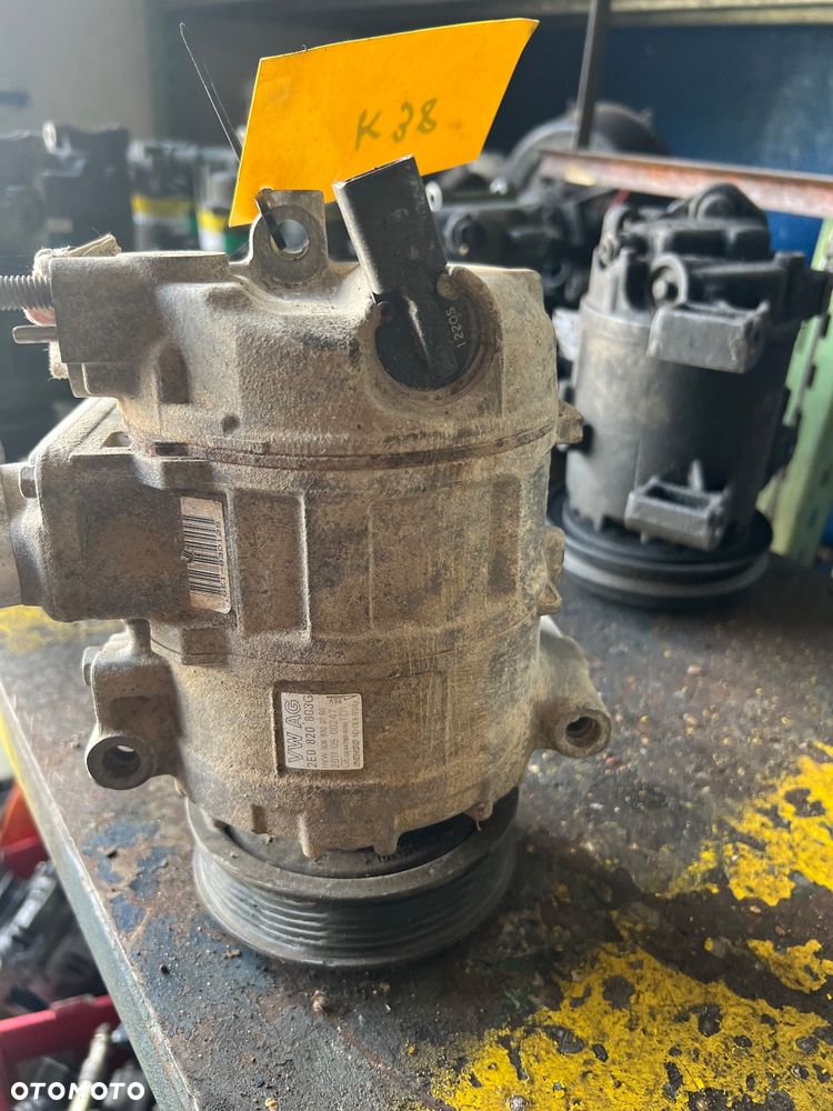 Kompresor sprężarka klimatyzacji Audi VW Skoda Seat 2E0820803G Denso - 3