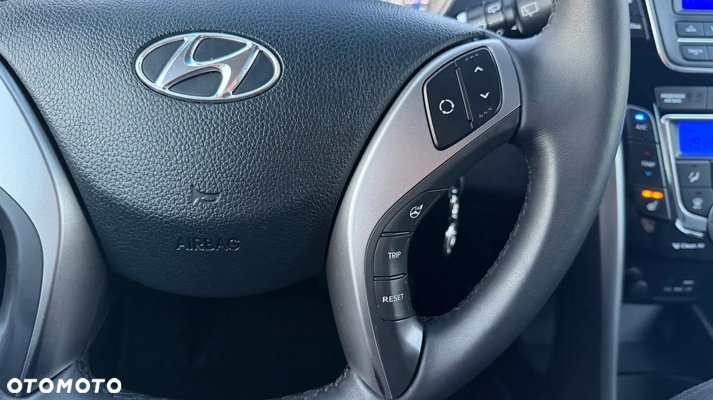 Hyundai i30 1.4 Base - 9